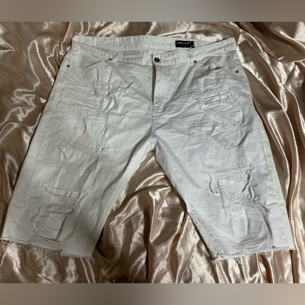 Smoke rise men’s shorts